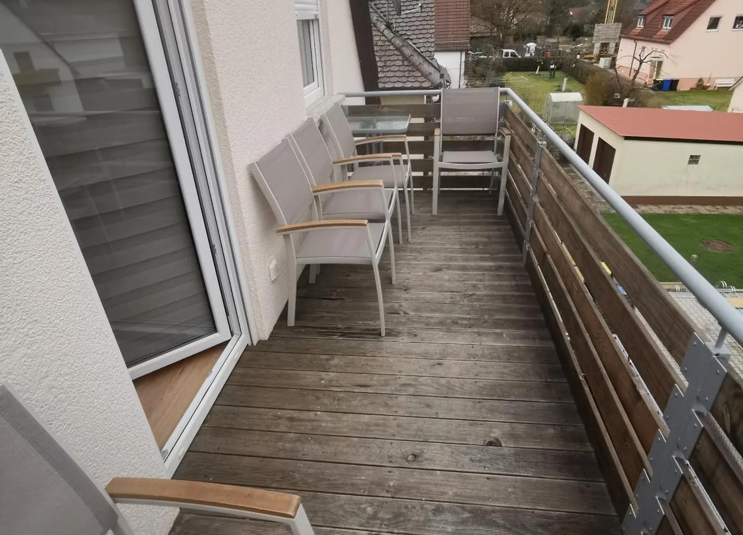 Grosszuegige 3-Zimmer Wohnung Mit Garage Und Garten Nuremberg Apartment